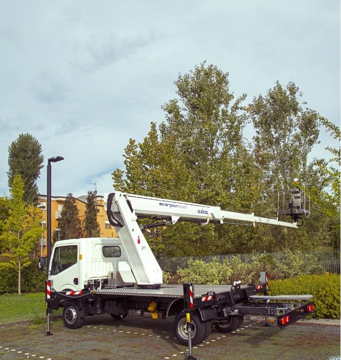 Camion nacelle Oil&Steel Scorpion 2013 – Image 2