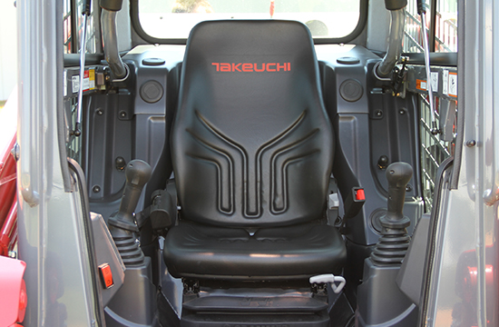 Chargeur compact Takeuchi TL8R2 – Image 4